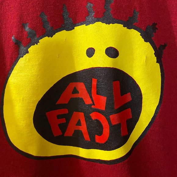 ALL FACT T SHIRT DESIGNED BY ARTIST TO QUESTION ALL THE FACTS LARGE - Picture 4 of 4